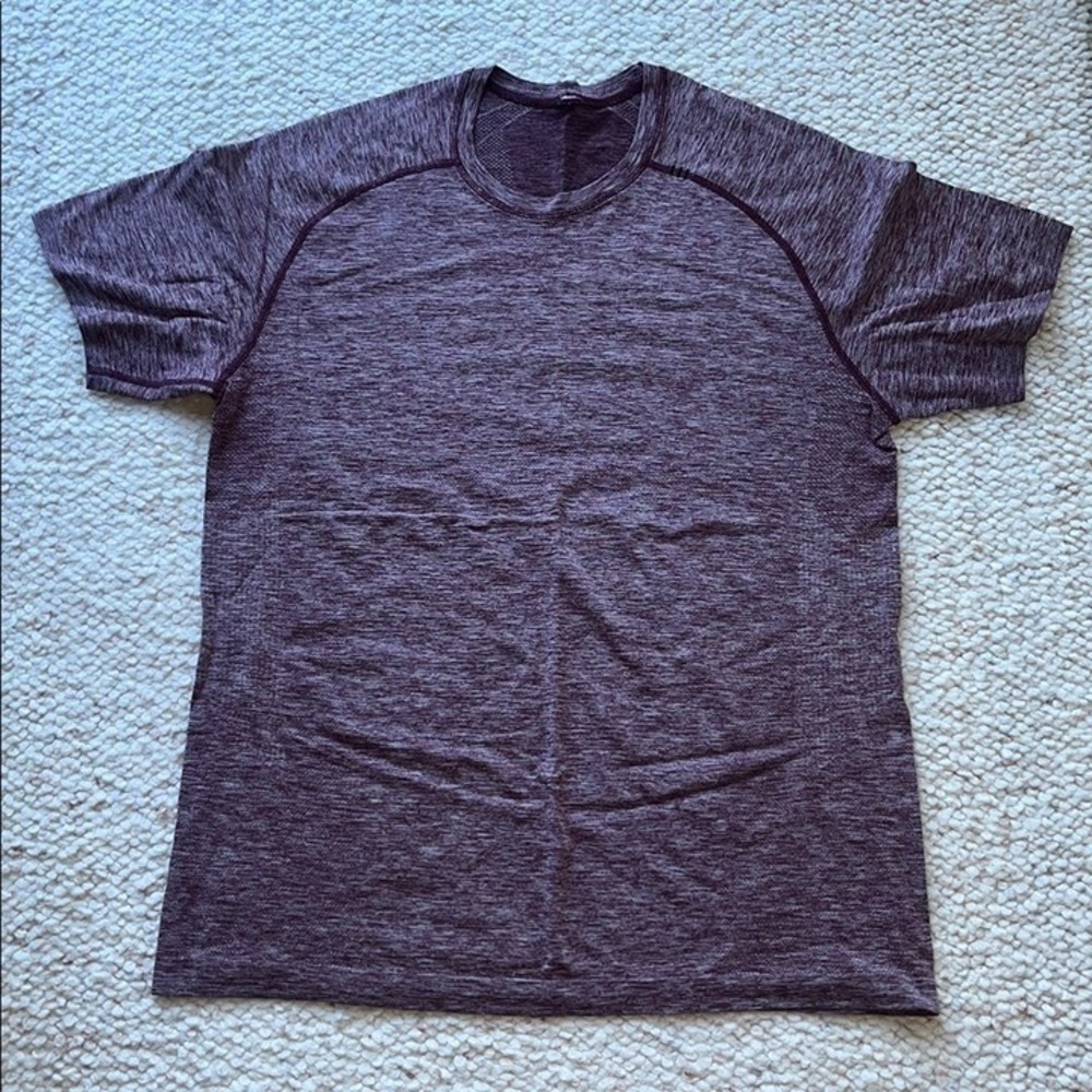 Lululemon Metal Vent Tech Short‎ Sleeve Shirt Maroon Large - Picture 3 of 7